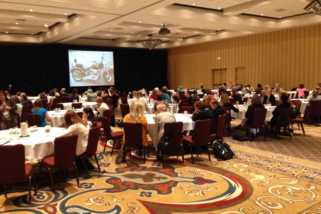 Corporate Events
We deliver exemplary corporate catering services. we have garnered impressive portfolio of corporate clients we've built up over the years with our meticulous menu planning, and flawless implementation.